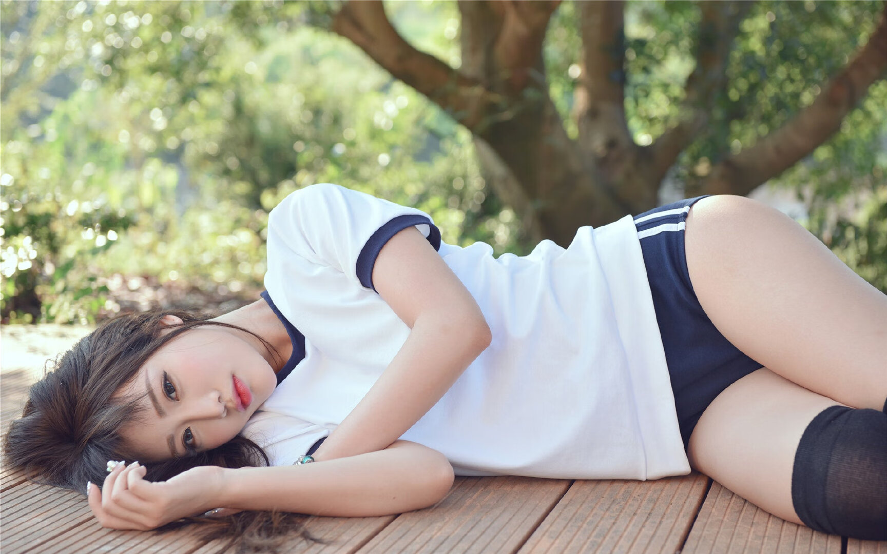 开yun体育-女子举重青年组选手稳定发挥力压群芳,女子举重队名单